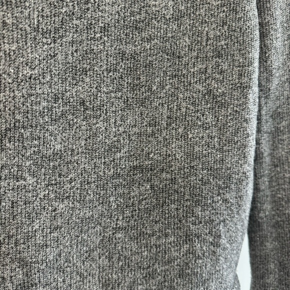grey sweater with elegant back detailing sezane inspired sweater - Picture 4 of 4